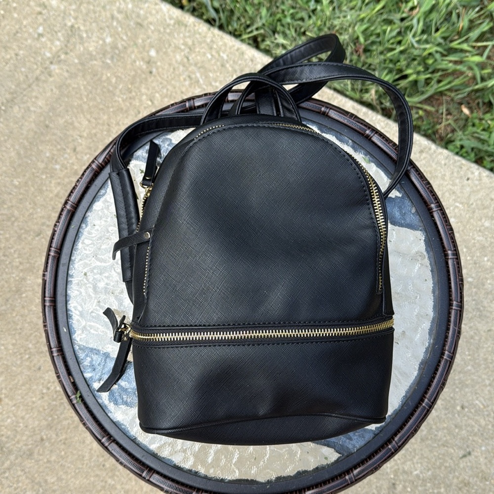 Convertible Backpack/Crossbody bag